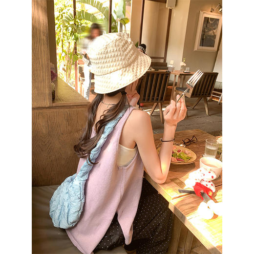 <曾小咸推荐>慵懒风无袖外穿紫色针织吊带背心上衣 商品图1