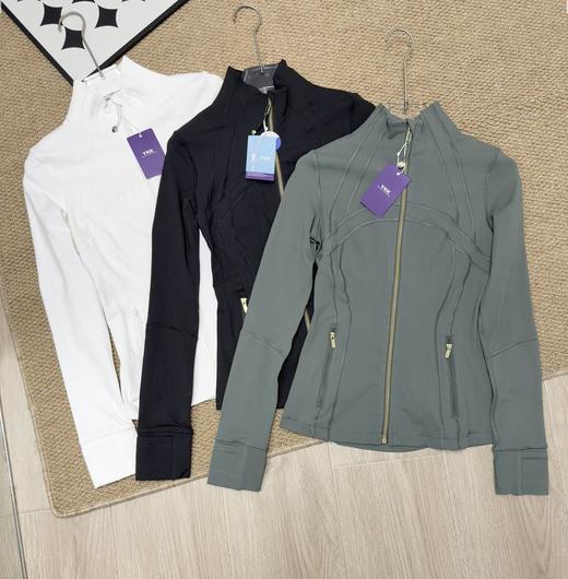点此购买 lulu露露春秋季户外健身立领女士瑜伽服外套 zc 310673 商品图6