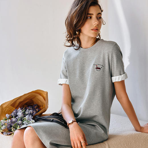 OLrain欧芮儿灰色休闲设计感连衣裙女春季2025年新款宽松撞色裙子 商品图3