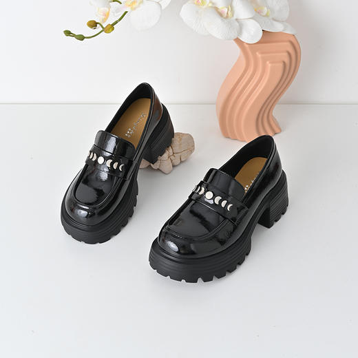 经典鲨2025年春新品百搭圆头气质高粗跟一脚蹬乐福鞋单鞋女KC01-517011 商品图2