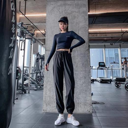 【HepburnMufeng·冰度速干裤】远离暴汗尴尬 越穿越凉的休闲裤?这款可以自动降温!防污√凉感↙透气↙舒适柔软 吸湿排汗快，不会闷也不会黏还是男女都能穿的冰感速干裤裤! 商品图1