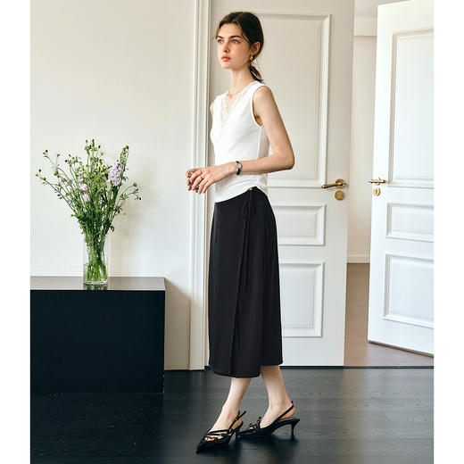 Olrain欧芮儿黑色开衩一片式A型半身裙女春季2025新款高腰中长裙 商品图3