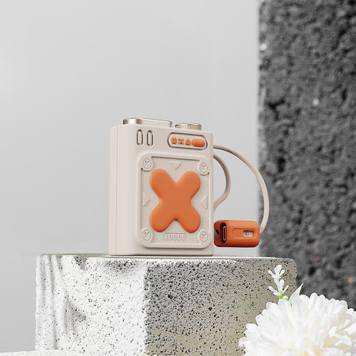 imu幻响小X自带线移动电源10000mAh迷你小巧便携快充充电宝22.5W-分销 商品图2