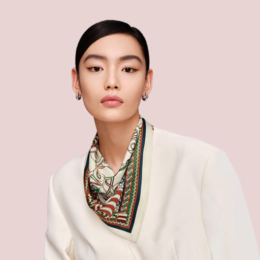 万事利丝巾花《纯真系列》套装(228小方巾) 商品图1