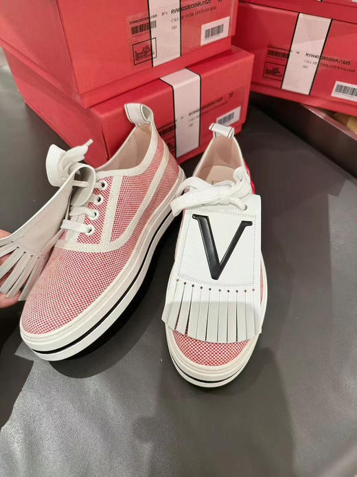 RV 34/37.5/40码，只要1780元地板价。流苏可拆卸 商品图4