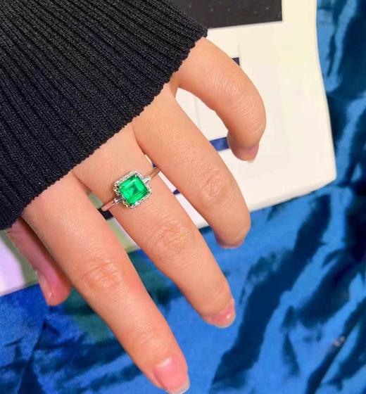 1.35ct刻面祖母绿戒指 商品图3