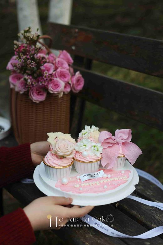鲜花纸杯蛋糕 6寸5杯 商品图3