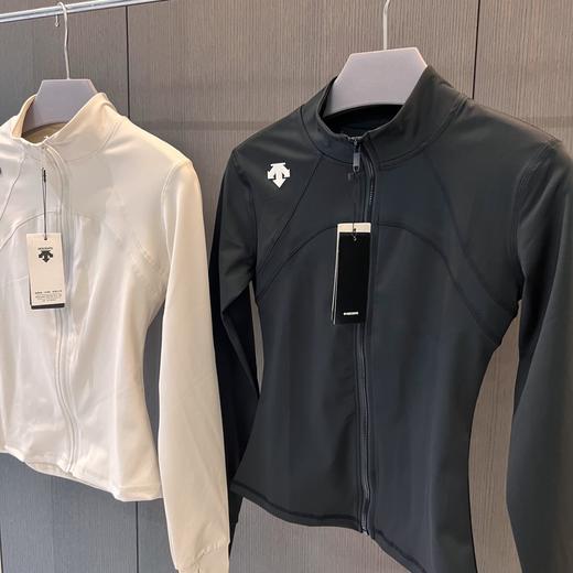 点此购买 迪桑特女士运动跑步防晒UPF凉感透气瑜伽外套 tb 310719 商品图7