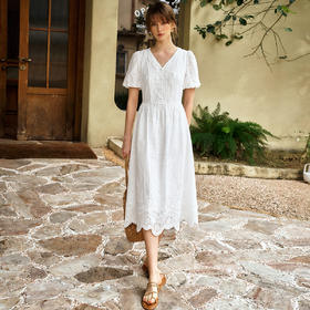 Olrain欧芮儿2025夏季法式棉蕾丝短袖V领复古灯笼袖设计连衣裙