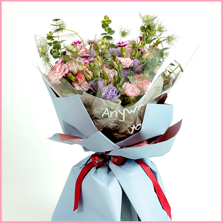 依偎丨康乃馨混搭花束