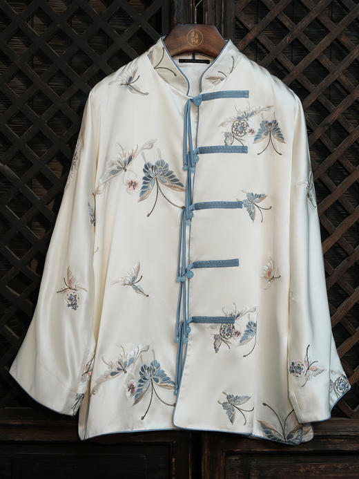 盛唐牡丹| 花舞蝶梦手推绣真丝外套(蓝色扣子) 商品图1