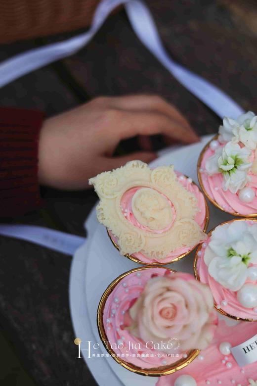 鲜花纸杯蛋糕 6寸5杯 商品图2