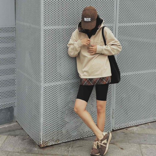 顺丰包邮洛诗琳11723早春新款松弛感连帽半拉链休闲撞色卫衣520 商品图0