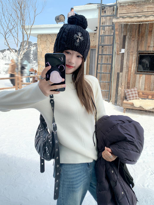 【110元任选2件】3色加绒打底衫 商品图1