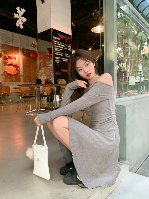 【129元任选2件】现货！纯欲斜肩连衣裙 商品图9