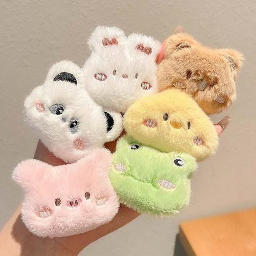 配饰儿童衣服包固定女包别针小公仔毛衣胸针扣熊鸭子挂件可爱毛绒 商品图2