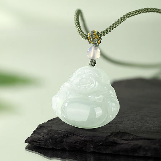 周六福流水禅音翡翠项链 商品图6