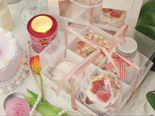 浪漫女神节 四宫格甜品礼盒 商品图0