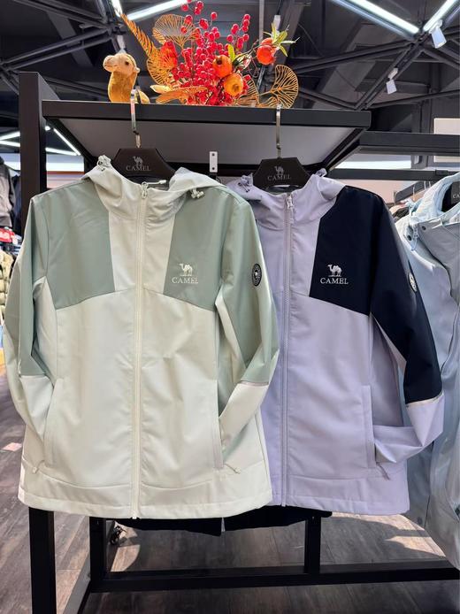 骆驼女款茄克防泼水拼接色春季新款户外 商品图0