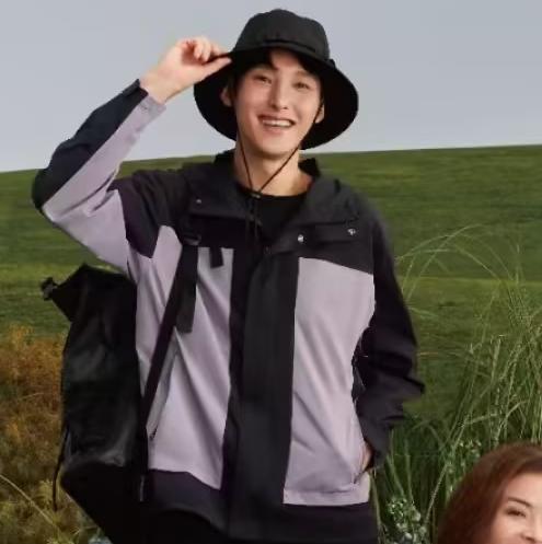 佐丹奴男装25年春日探索系列拼色分割弹力连帽梭织风衣外套 01075006 商品图0