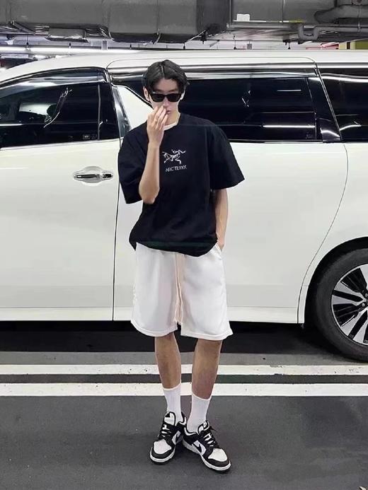 D030103时尚短袖T恤OS宽松落肩版型男女同款 商品图3