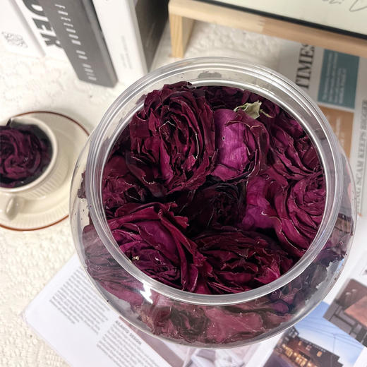 头茬玫瑰来啦！限时加送【墨红冻干玫瑰】源自云南高原，花青素含量高达普通玫瑰的3-6倍，一朵一杯 高海拔地区成长 天然无硫熏  新疆，西藏不发 商品图5