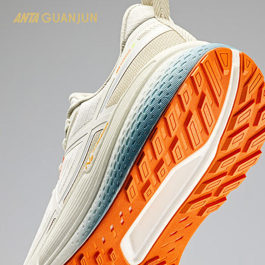 安踏冠军云雀  城际路跑鞋女子通勤轻户外氮科技运动鞋122515531A 商品图2