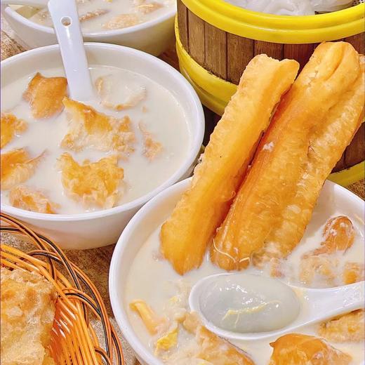 【黄油油条/小香葱油条】咱家用的是面食专用麦芯粉，粉细韧性强，炸出来比普通油条软乎3倍！黄油款加了安佳动物黄油，奶香纯正，连挑食娃都舔手指！ 商品图7