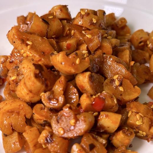 手工麻辣萝卜干  一口嘎嘣脆  正宗四川风味  传统工艺制作，现拌现发，0添加剂 商品图9