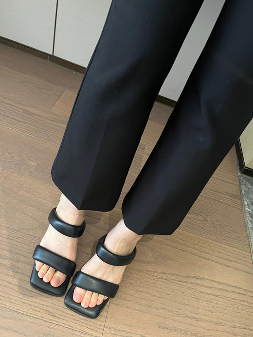 M家 春夏微弹修身微喇九分裤 商品图13