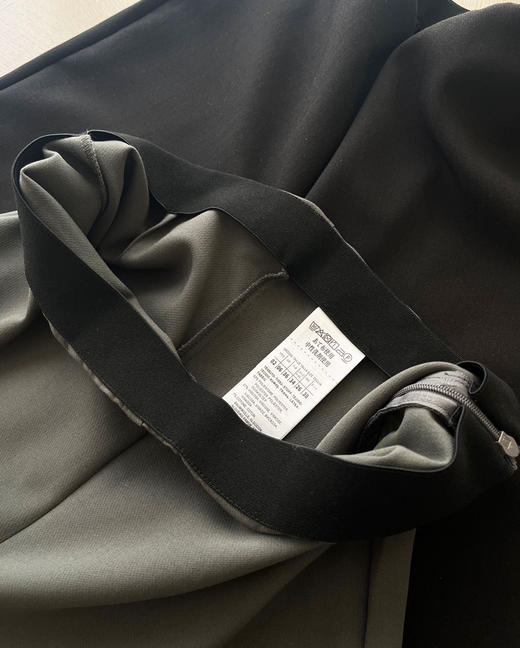 M家 春夏微弹修身微喇九分裤 商品图11