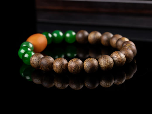 XY0025原创沉香DIY碧玉老蜡单圈手串 商品图3