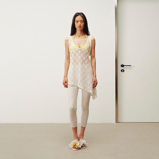 NUTH 大U领度假感半透镂空中长款工字背心罩衫 米白色 商品图1