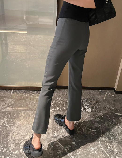 M家 春夏微弹修身微喇九分裤 商品图9