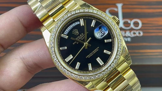 （黑冰糖圈口手工镶嵌钻石）NOOB Factory新力作V2升级版 劳力士Rolex星期日志型40mm 搭载原版3255自动机械机芯228239系列腕表，40毫米直径，研发耗时16个月！原版1比1开模 商品图0