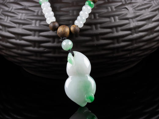 XY0080原创沉香DIY翡翠珠链飘绿葫芦挂件 商品图4