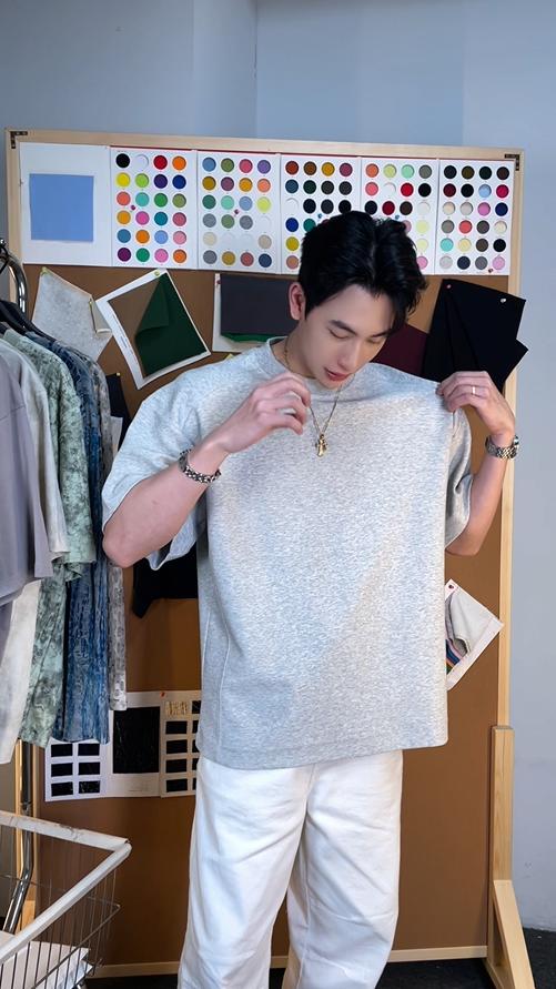 38713早春新款时尚个性韩版纯色压线圆领套头短袖上衣百搭情侣休闲T恤 商品图0