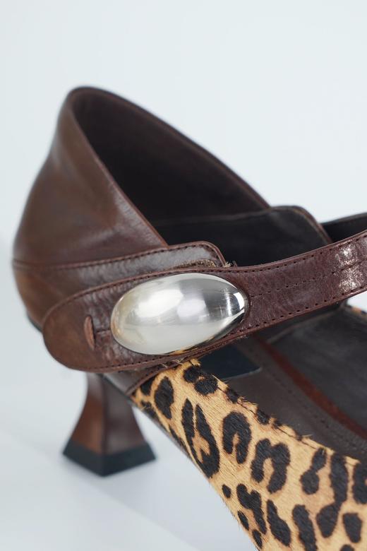 【云粉节】BF楼westory25年春季新款豹纹拼接尖头鞋 商品图3