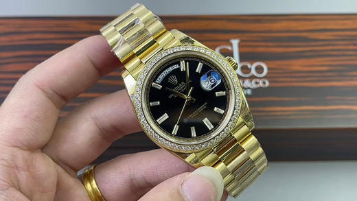 （黑冰糖圈口手工镶嵌钻石）NOOB Factory新力作V2升级版 劳力士Rolex星期日志型40mm 搭载原版3255自动机械机芯228239系列腕表，40毫米直径，研发耗时16个月！原版1比1开模 商品图7