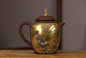 云南建水紫陶纯手工名家制作陈学壶