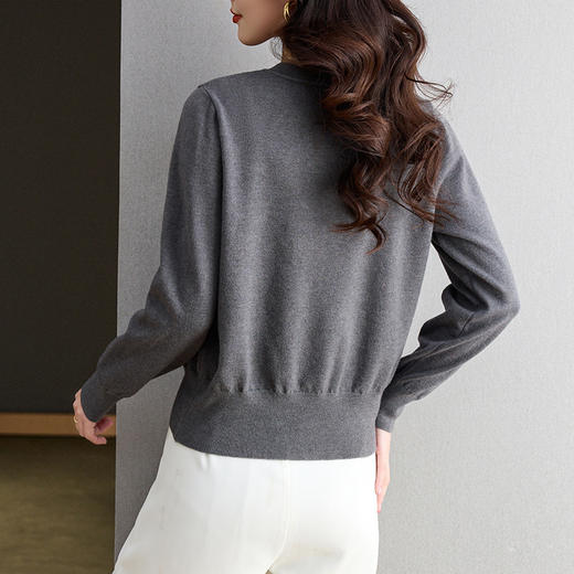 CC-27-2523通勤设计感圆领钉珠花朵小香风外套女2025开春新款小个子短款上衣 商品图2