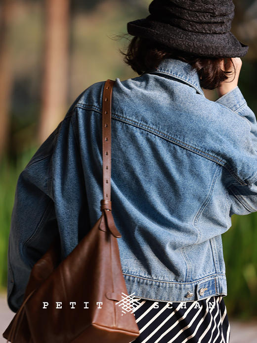 PETIT SCHAN小闪 CLO#743 Chic goers 潇洒客 棉混纺翻领经典牛仔外套 商品图4
