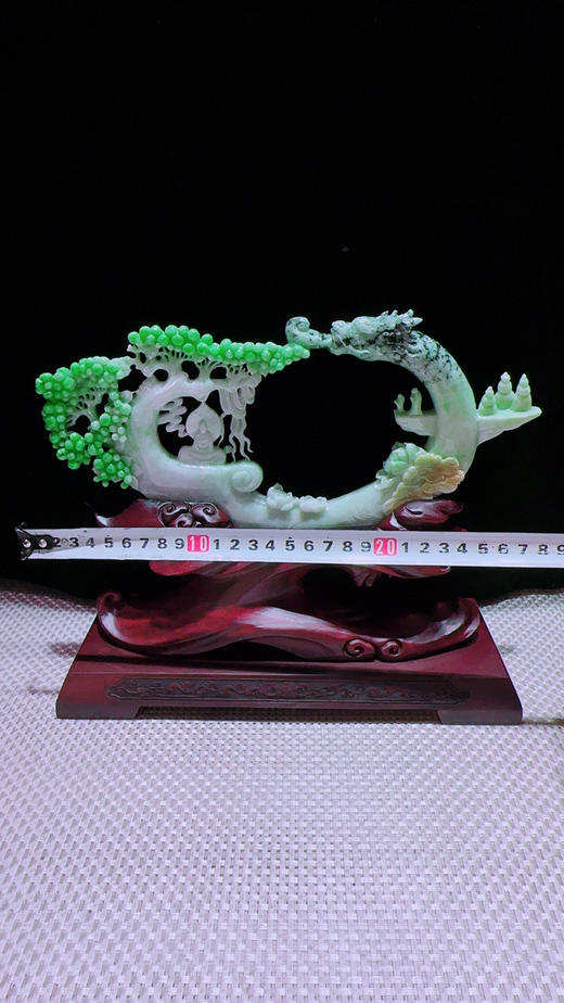 620887翡翠摆件【神龙护主】 商品图1
