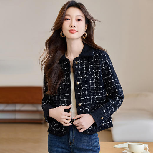CC-XFY-2511翻领小香风外套女春秋2025新款短款气质港风翻领格子上衣开衫女 商品图2