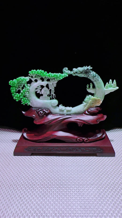 620887翡翠摆件【神龙护主】 商品图3