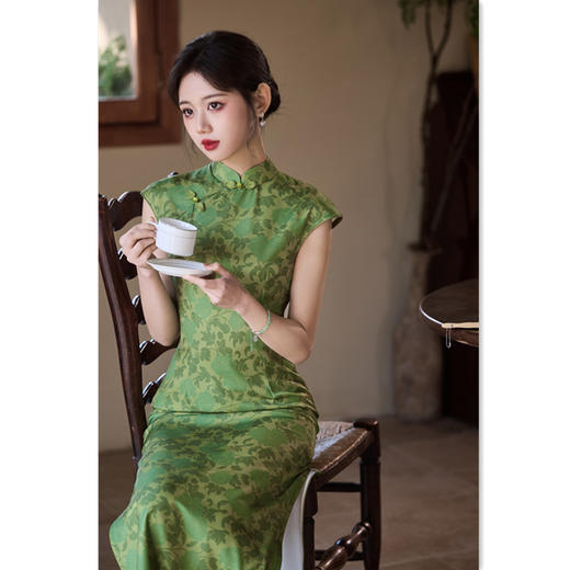 GX长款绿色无袖旗袍2025春夏新款复古国风年轻款送考妈妈日常旗袍裙 商品图3