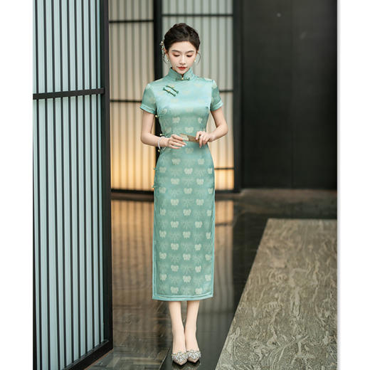GX老上海复古民族风长款宽边旗袍2025春夏新款素雅传统中式国风旗袍 商品图3