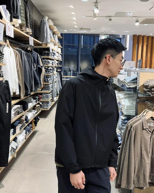 付款减库存！！三色，优衣库正品保真，假货白送，越产 正品！ 专柜在卖499优衣库blocktech冲锋衣！功能性面料 商品图3