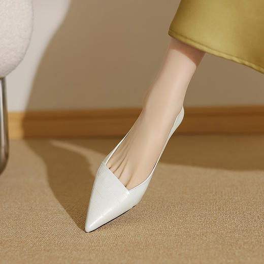 【预售5天】尖头小猫跟春夏季新款时装鞋真皮百搭气质显瘦高跟工作鞋YS&0121 商品图2