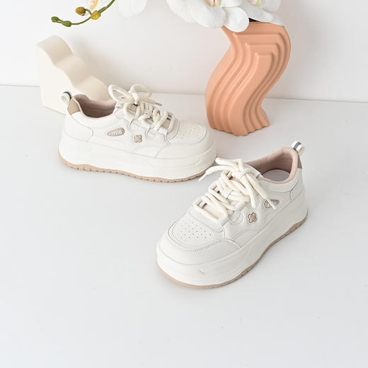 经典鲨2025年春新品韩版百搭时尚系带平底休闲小白鞋板鞋女KW326-517011 商品图5